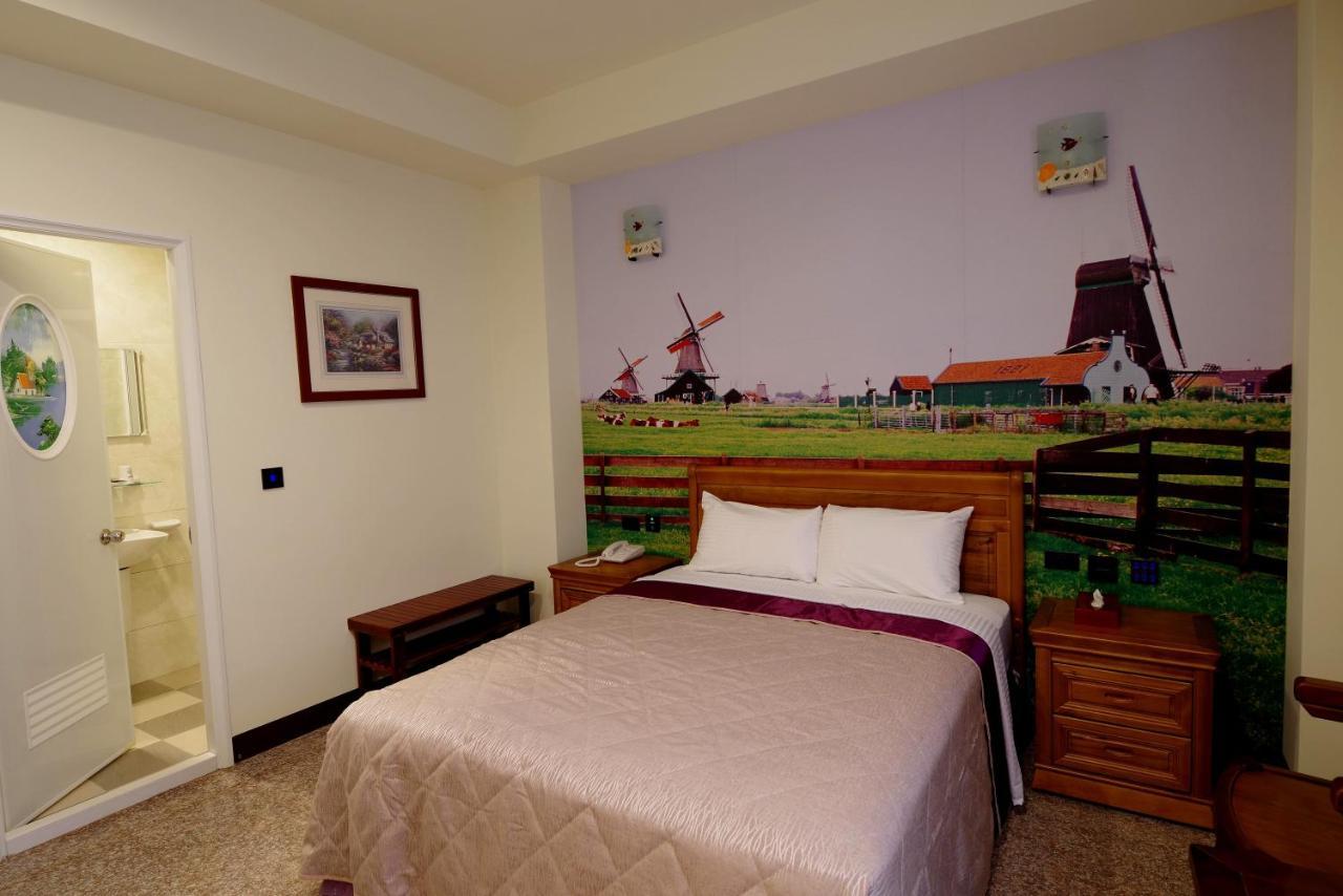 Hongfu Elegant Business Hotel Zhongli Bagian luar foto